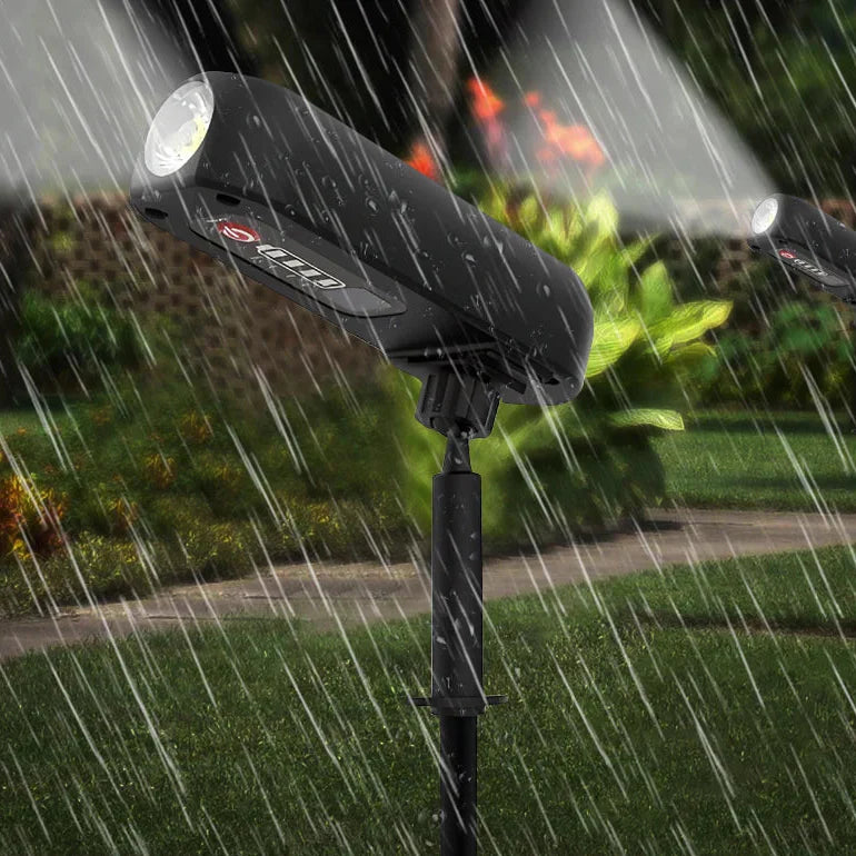 Niropi | Solendra Adjustable Solar-Powered Outdoor Spotlight