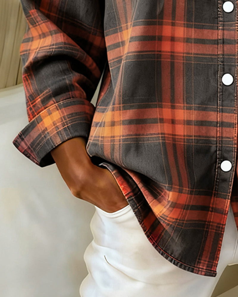Niropi | Checked Pattern and Notched Lapel