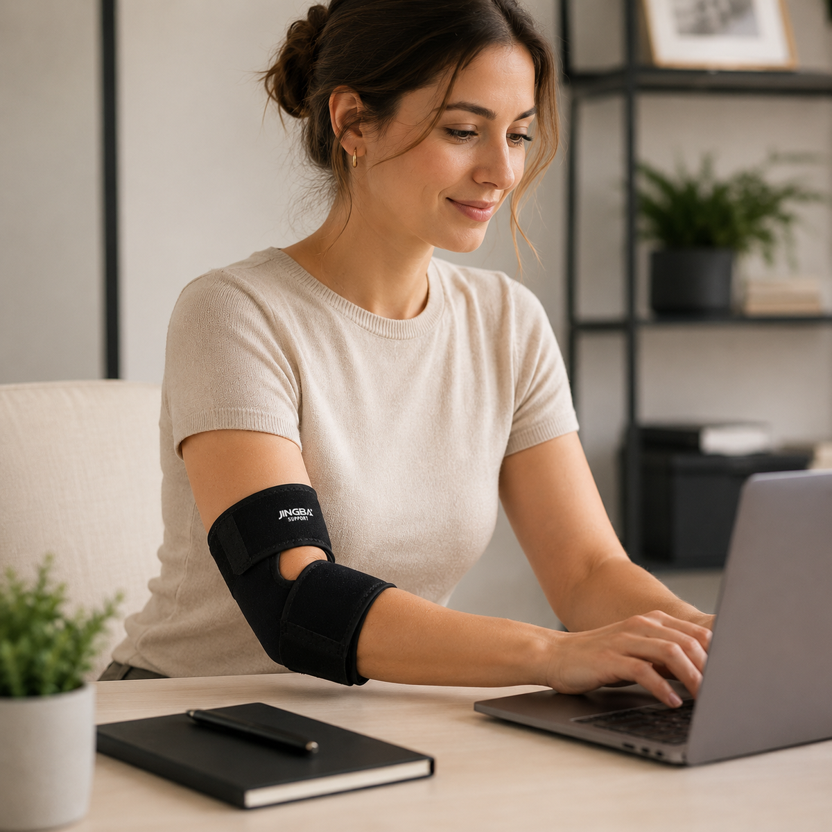 Niropi | Elbriq Adjustable Elbow Compression Brace