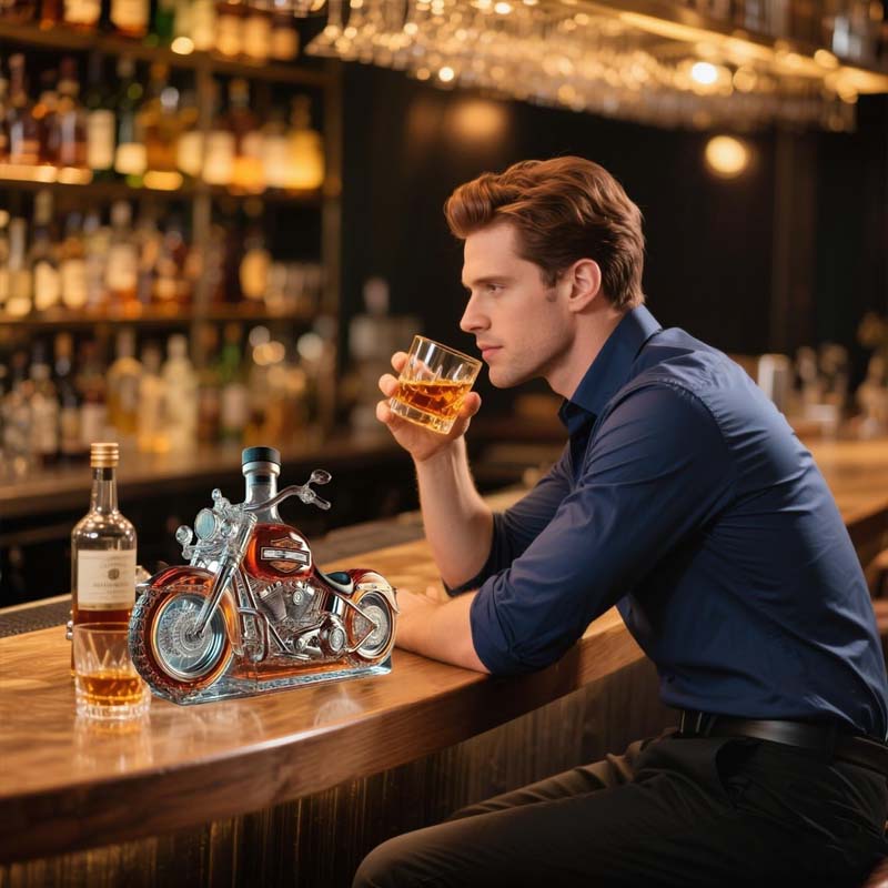 Niropi | Harley Motorcycle Shaped Whiskey Decanter for Home Bar