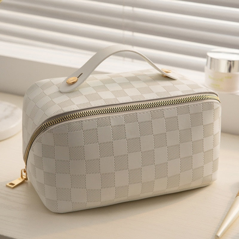 Niropi | Luxury Checkered Make-up Cosmetic Bag