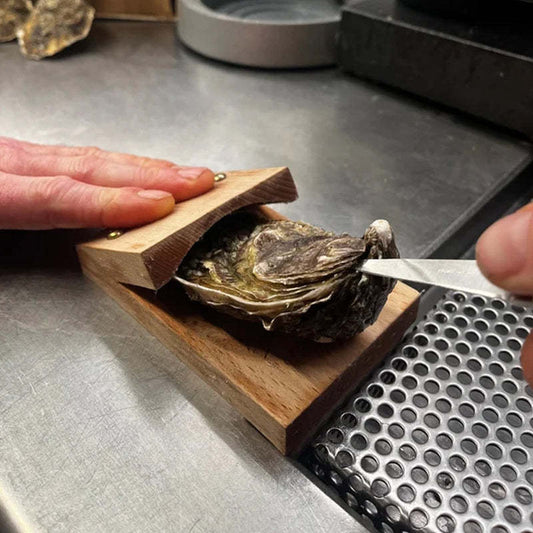 Niropi | Premium Wood Handle Oyster Shell Opener Clamp