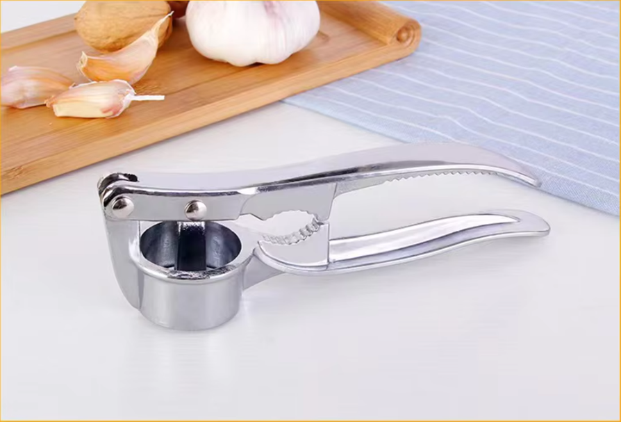 Niropi | Robust Garlic Press Made of Stainless Steel