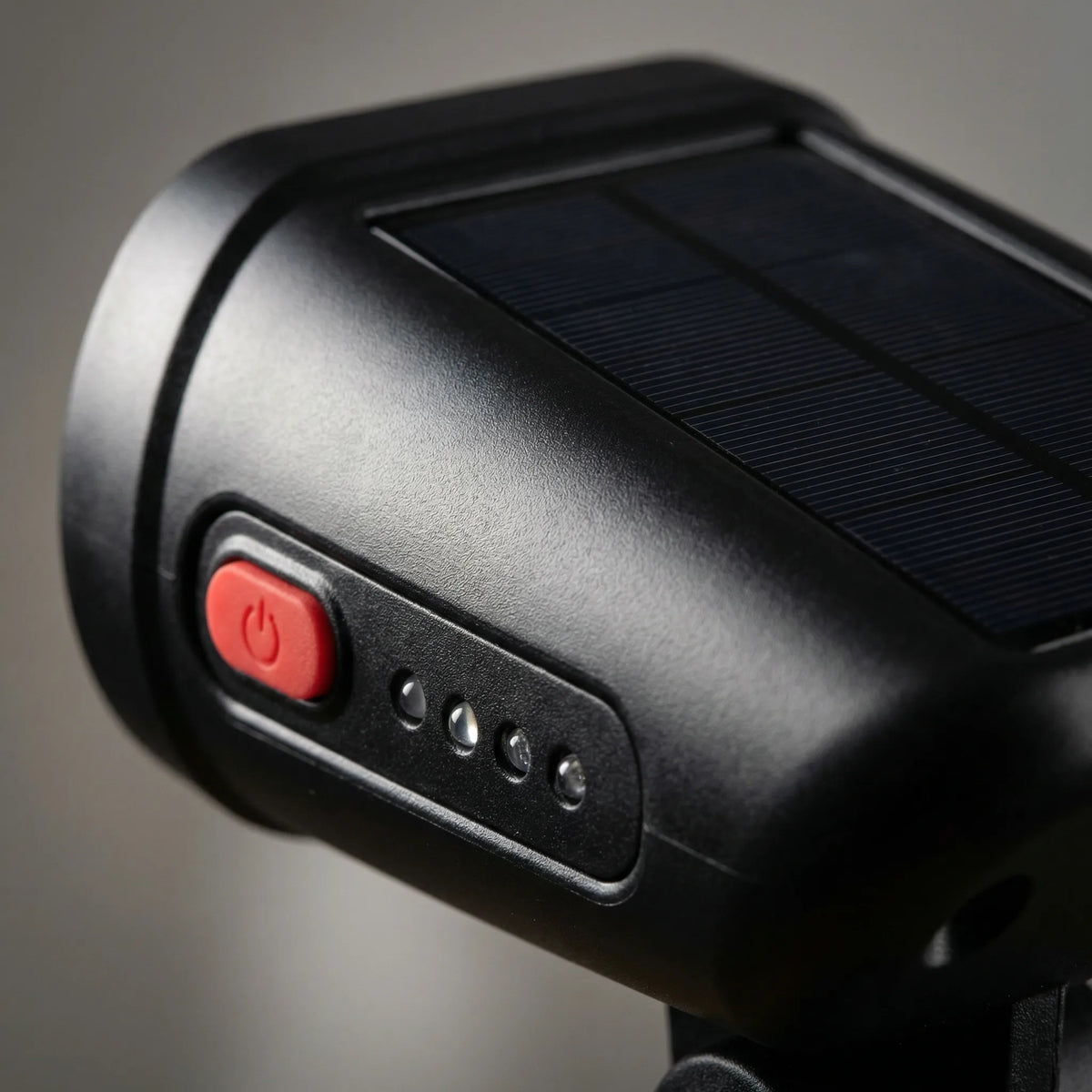 Niropi | Solendra Adjustable Solar-Powered Outdoor Spotlight