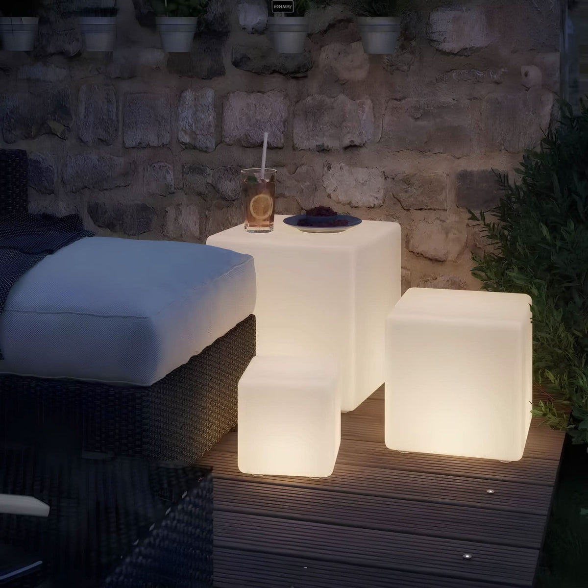 CubeGarda Wireless Cube Garden LED Light