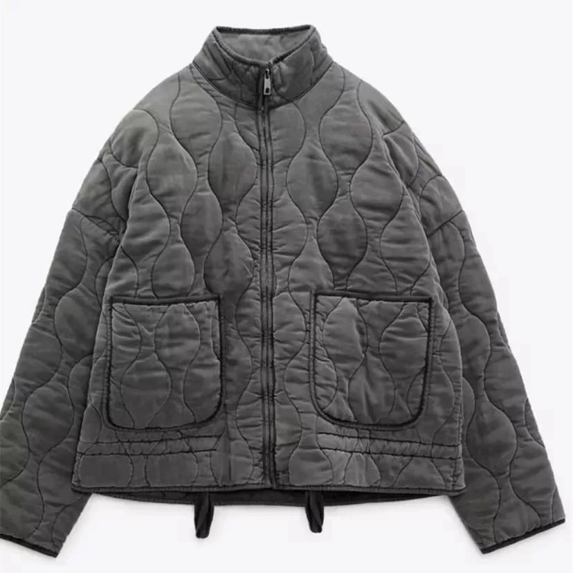 Elegant Women's Jacket with Pocket Details in Multiple Colors