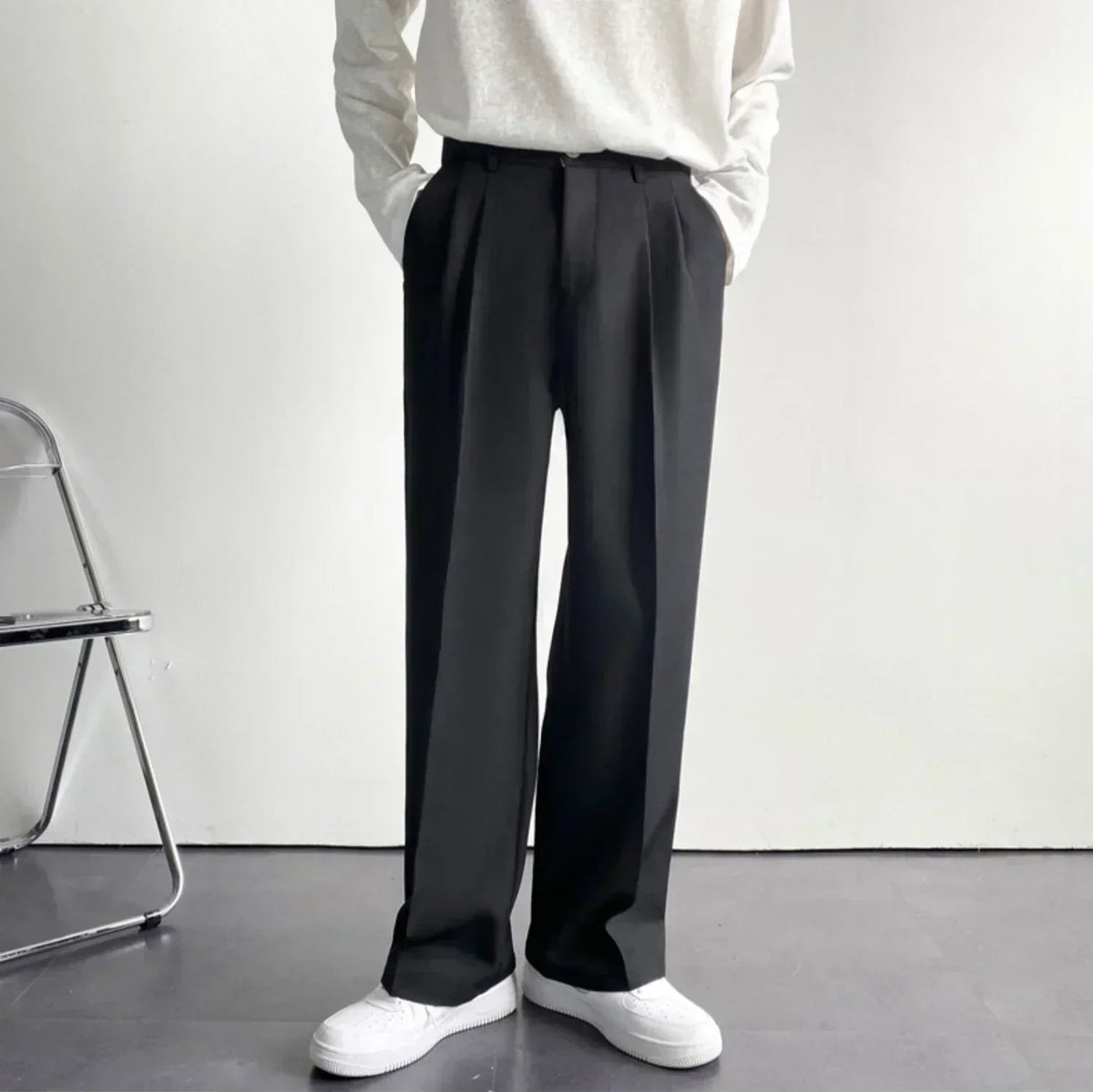 Image of Men's Pleated Wide Leg Dress Pants