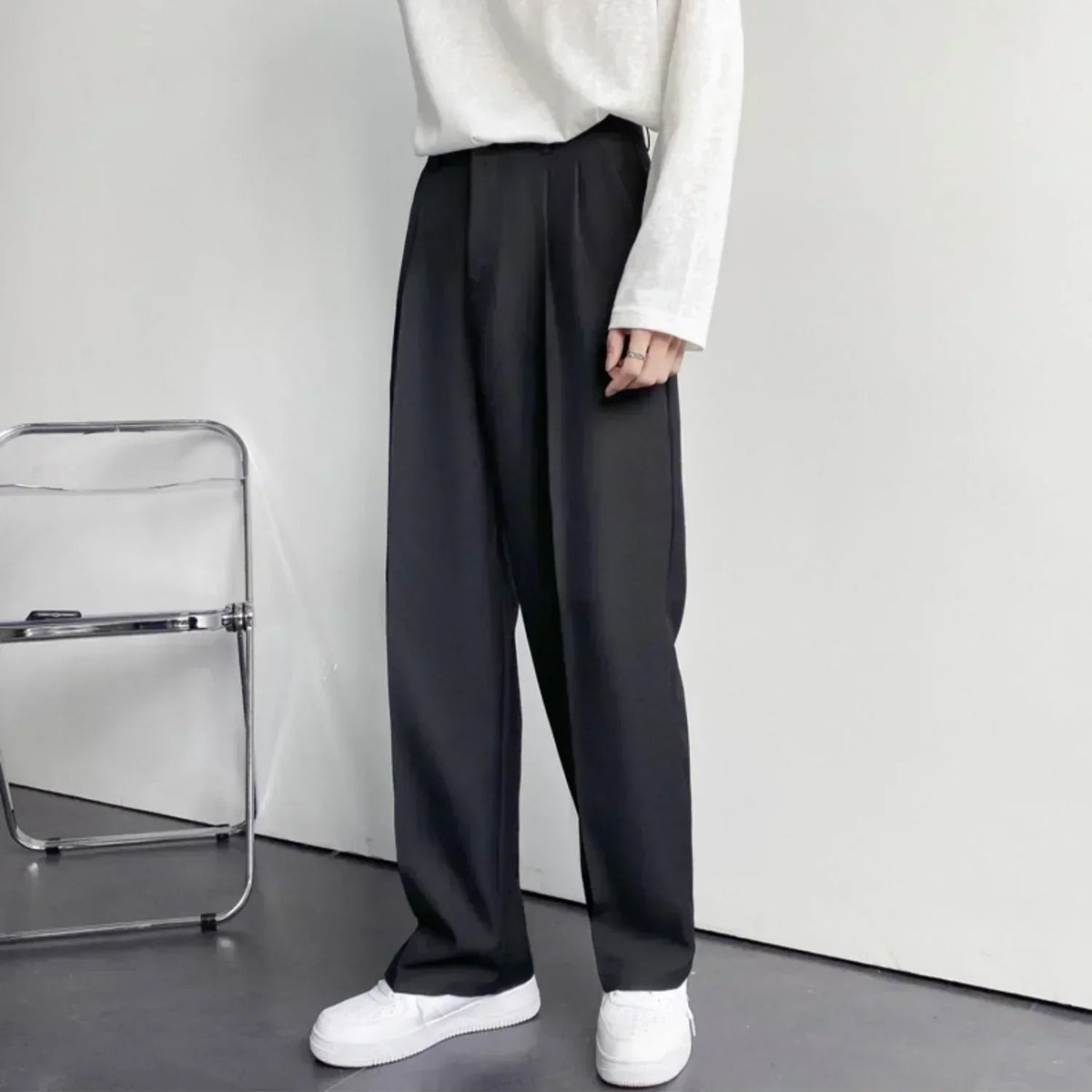 Image of Men's Pleated Wide Leg Dress Pants