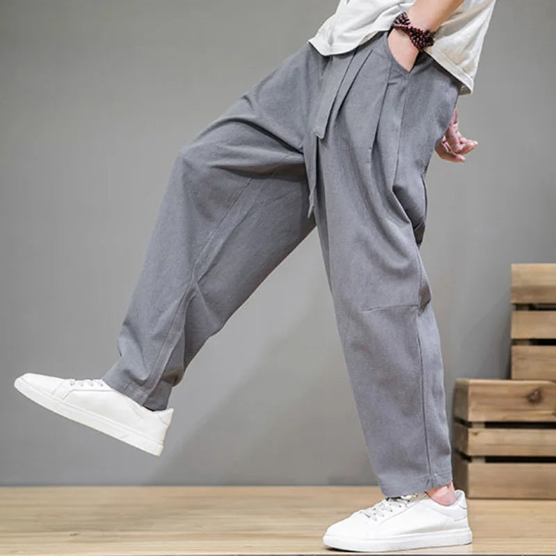 Image of Men's Wide Leg Pleated Pants