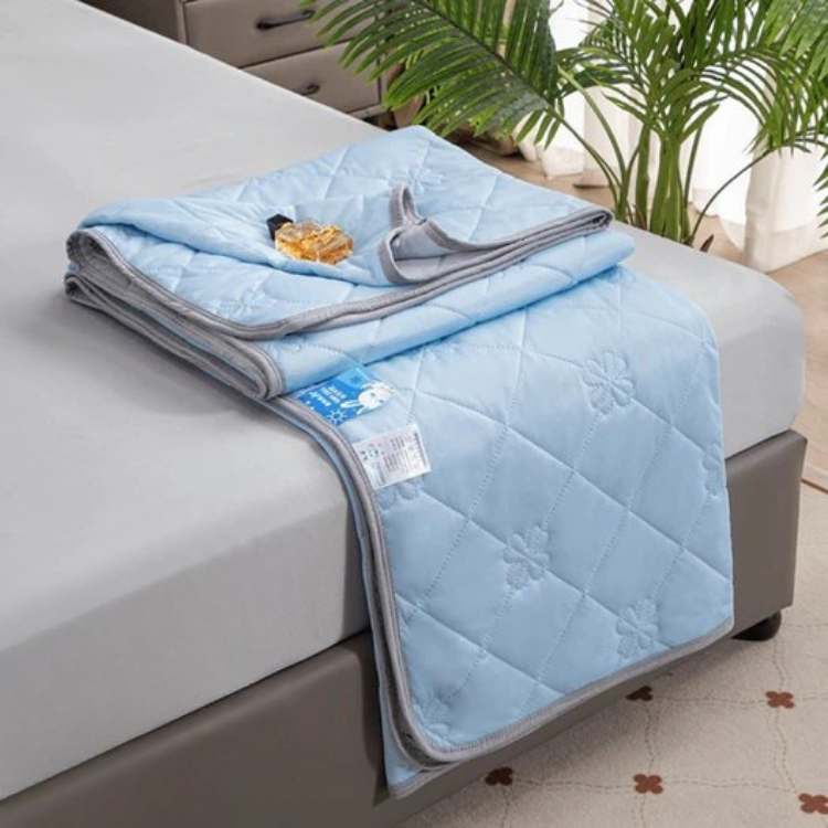 Summer Breeze Cooling Blanket