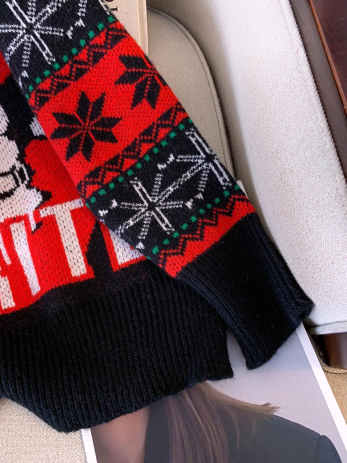 Women's Black Christmas Santa Crew Neck Long Sleeve Knit Sweater