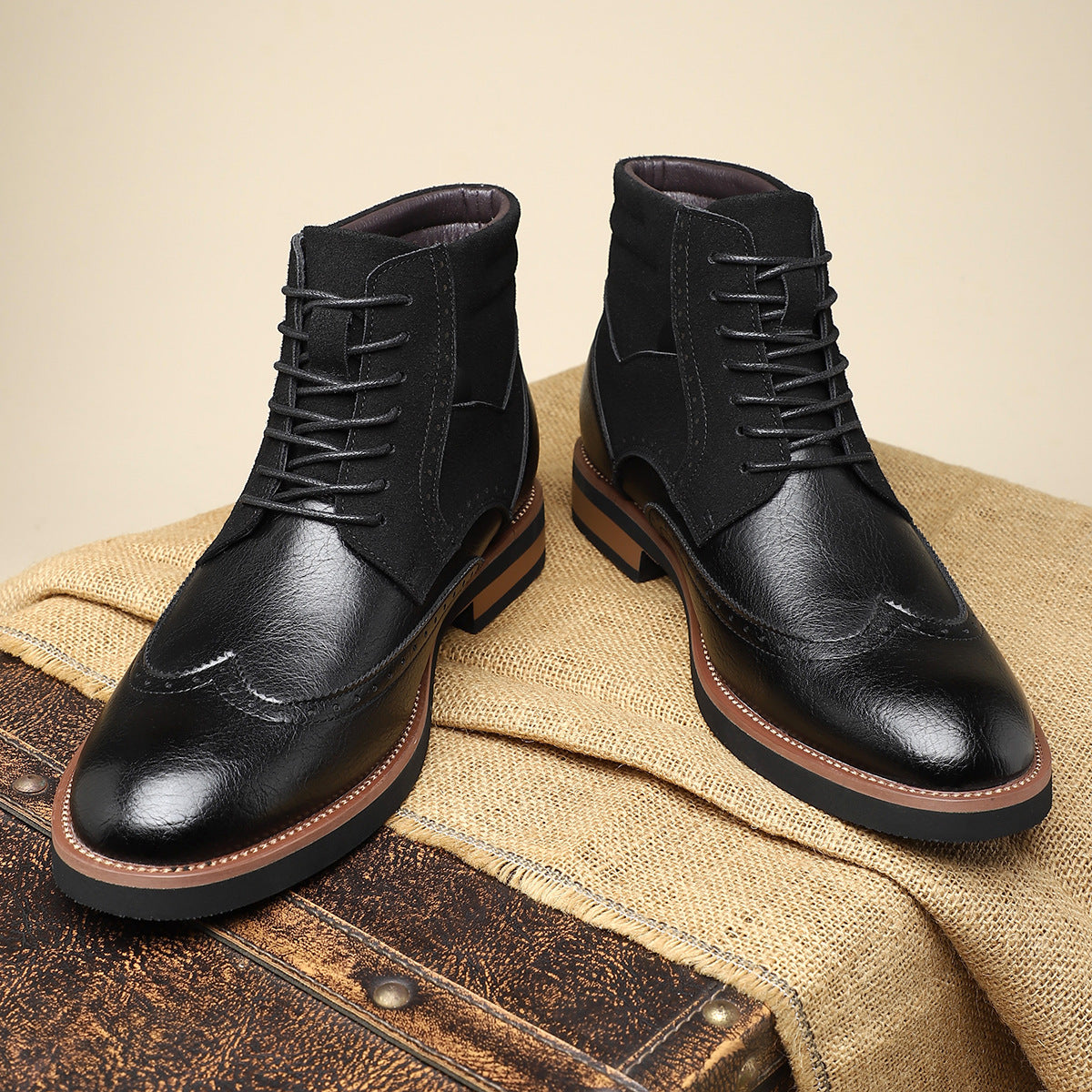 Image of Women's Lace-Up Wingtip Ankle Boots