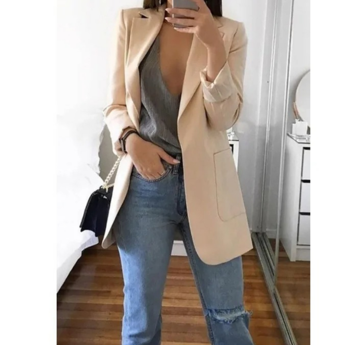 Image of Women's Long Sleeve Notch Lapel Blazer