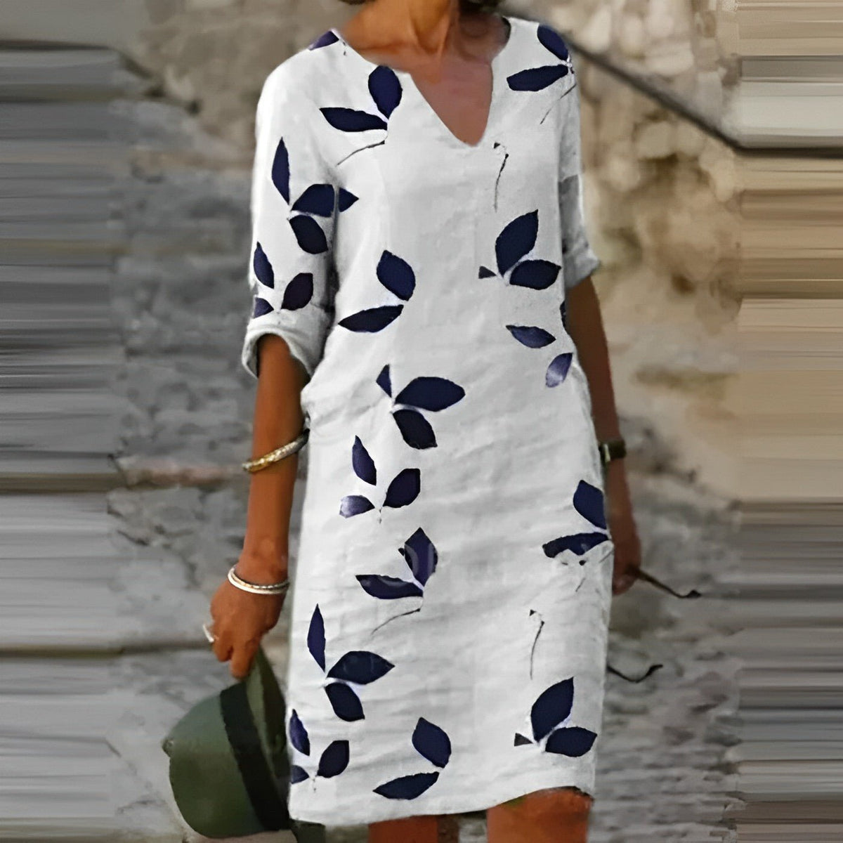 Image of Women's V-Neck Floral Print Midi Dress