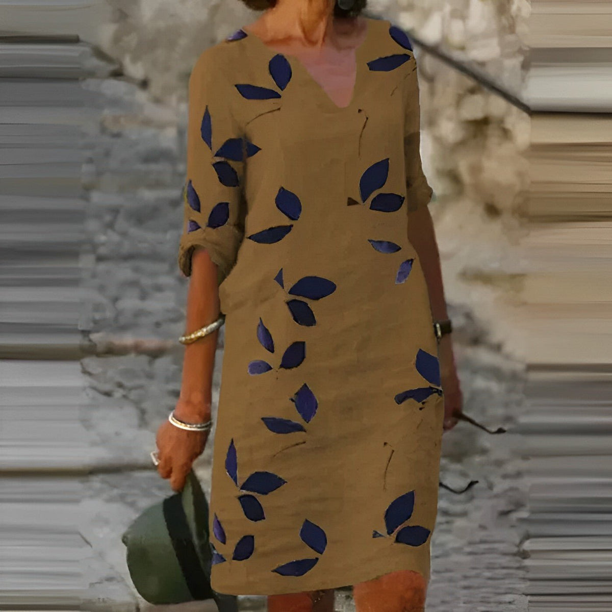 Image of Women's V-Neck Floral Print Midi Dress