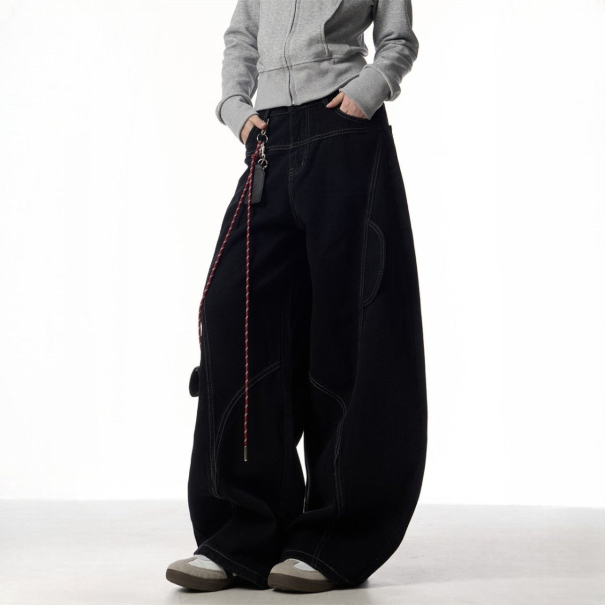 Image of Women's Wide Leg Cargo Pants