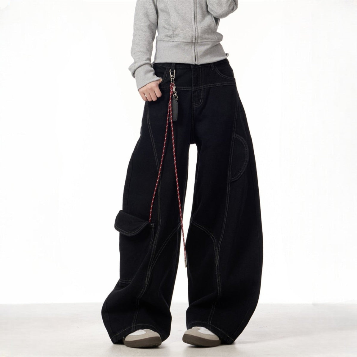 Image of Women's Wide Leg Cargo Pants